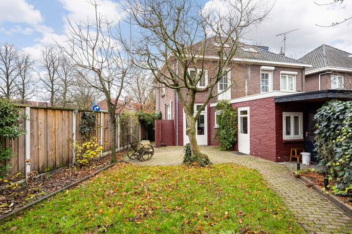 Foto 25 van Deurningerstraat 298