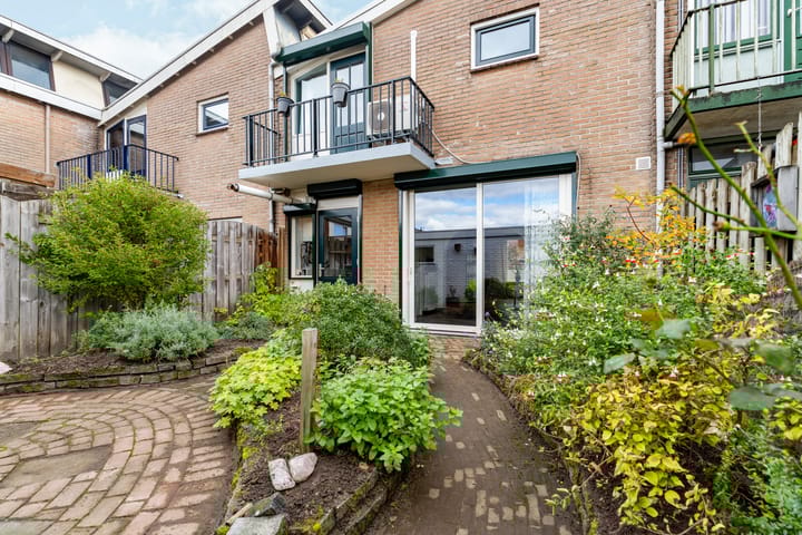 Foto 2 van Magnolialaan 86