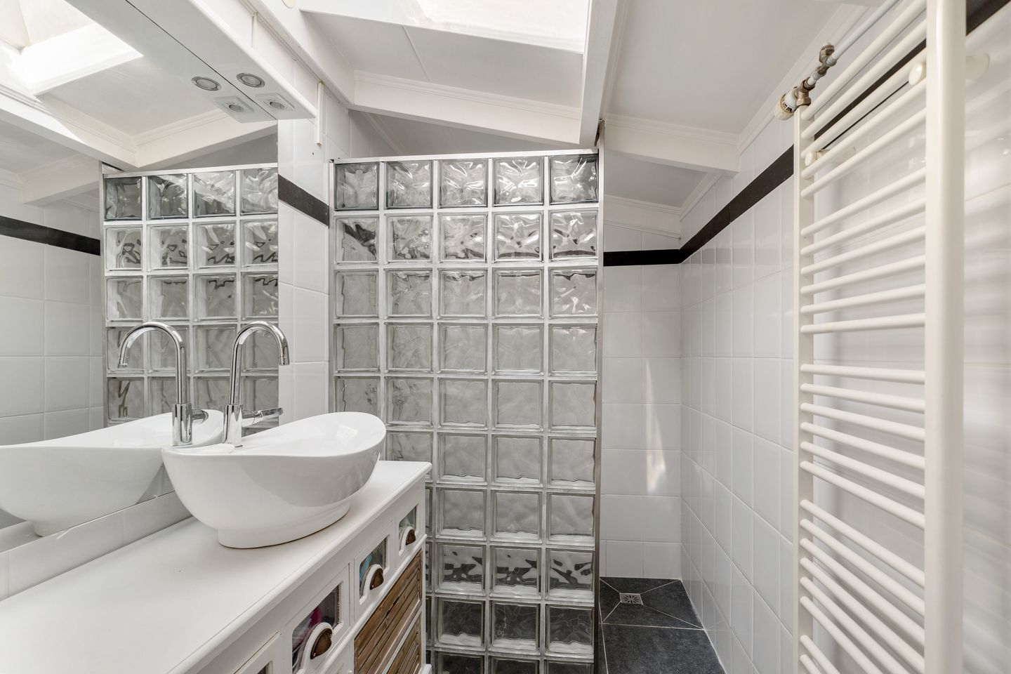 Foto 25 van Magnolialaan 86