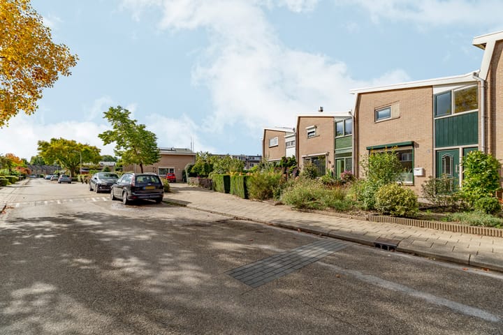 Foto 33 van Magnolialaan 86