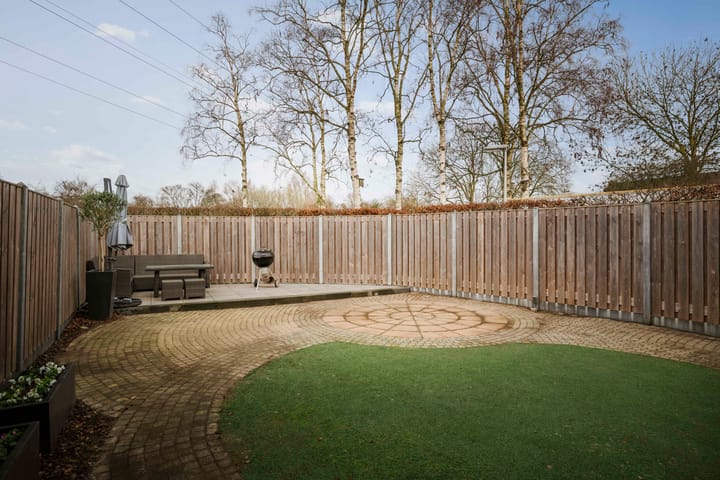 Foto 29 van Dagpauwoog 44