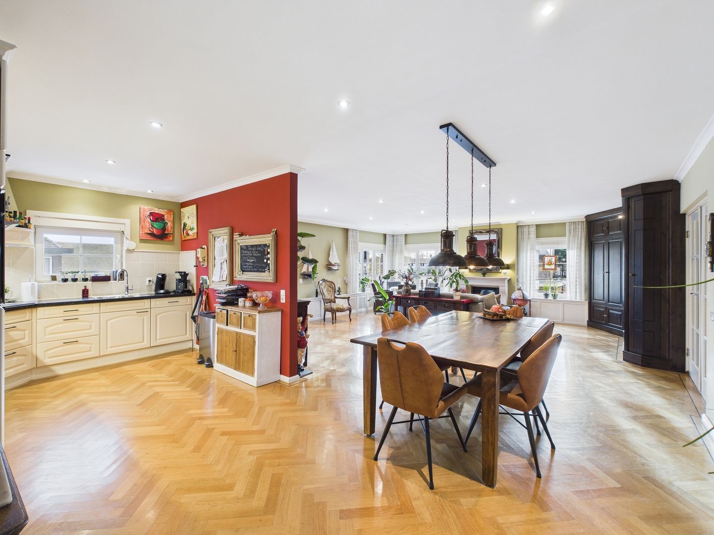 Photo 5 of Cloosterstraat 1