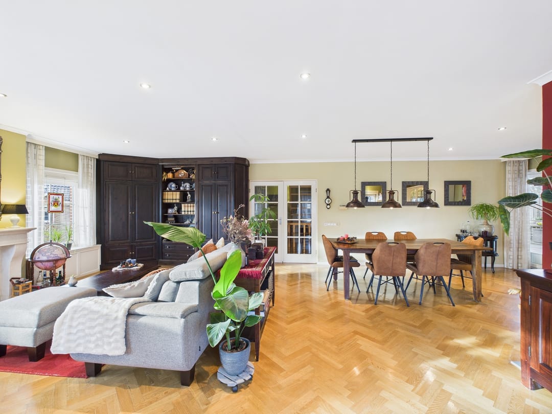 Photo 8 of Cloosterstraat 1