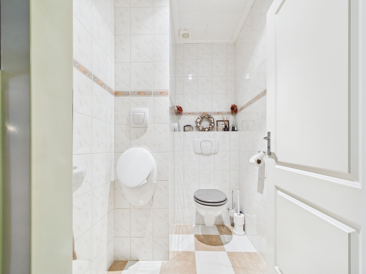 Photo 29 of Cloosterstraat 1