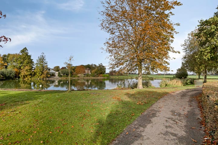 Photo 36 of Wethouder van Klinkenstraat 3