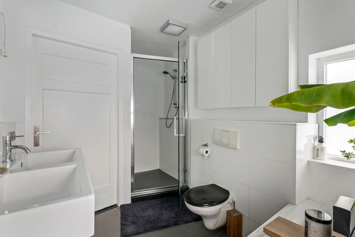 Foto 24 van Generaal Pironstraat 24