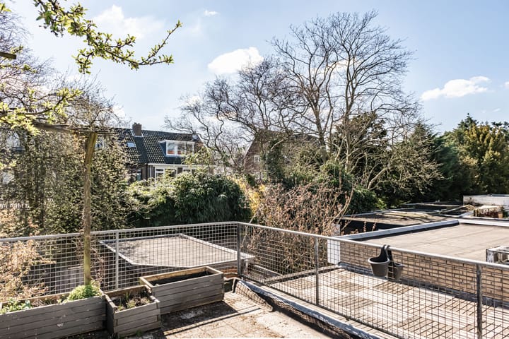 Photo 27 of Zandvoortselaan 117