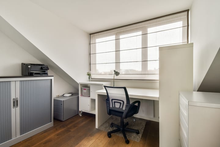 Photo 42 of Mr Troelstrastraat 41