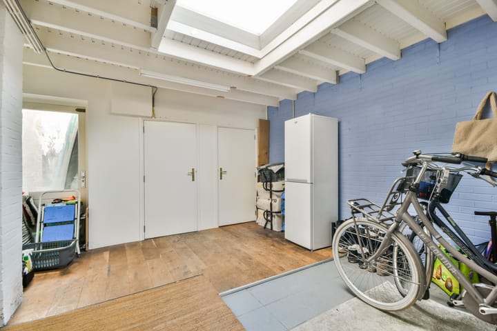 Photo 44 of Mr Troelstrastraat 41