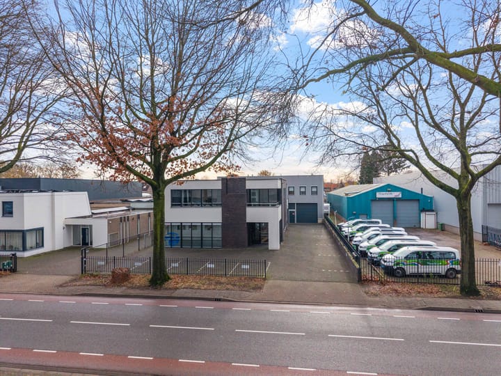 Foto 2 van Industrieweg 7