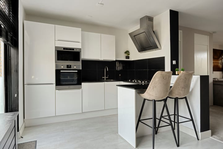 Foto 2 van Fivelingo 44