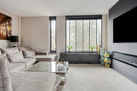 Fivelingo 44 tertiary image