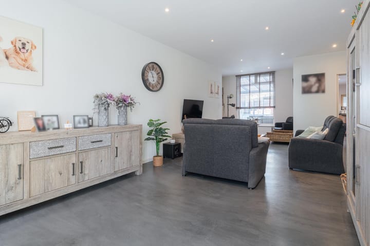 Foto 4 van Desiree Geeraertstraat 14