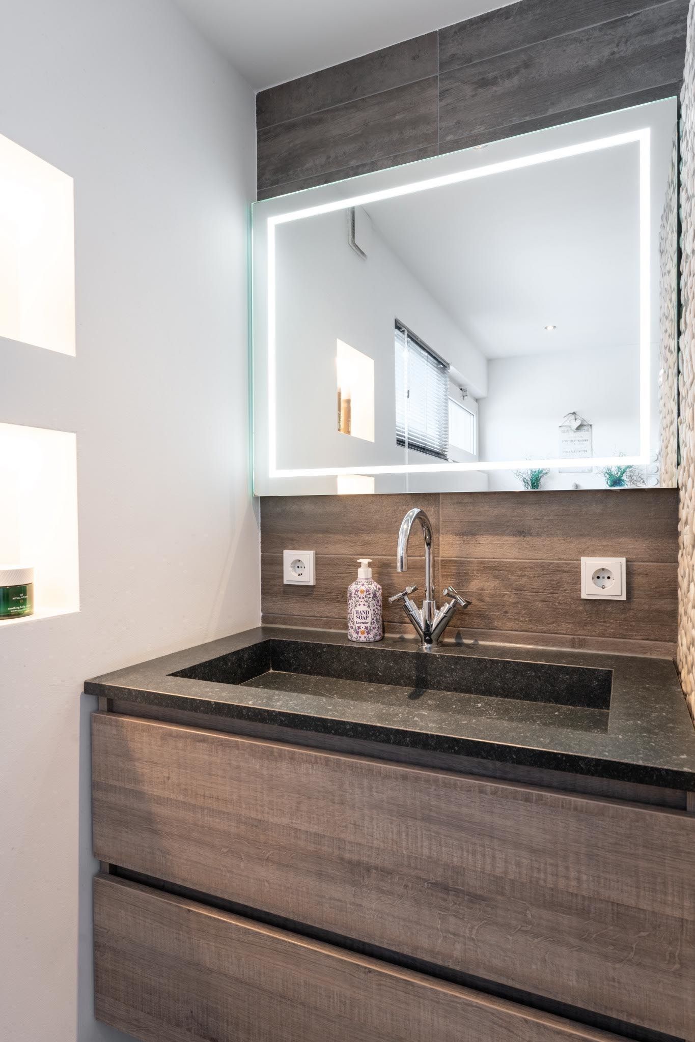 Photo 33 of Desiree Geeraertstraat 14