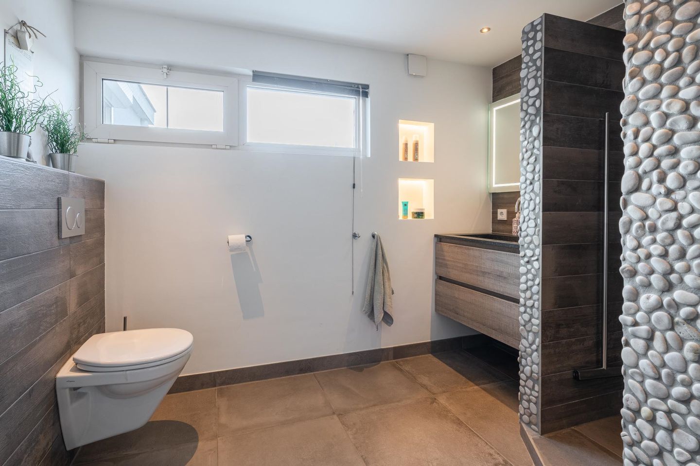 Photo 34 of Desiree Geeraertstraat 14