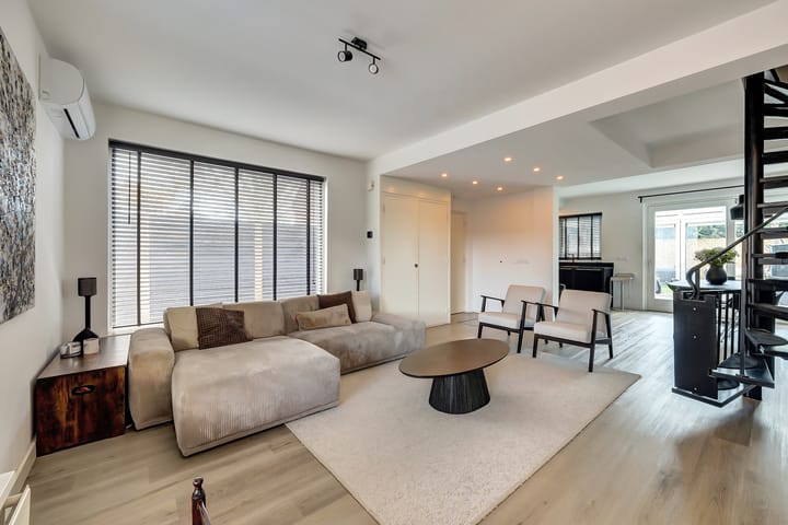 Foto 10 van Prins Hendrikstraat 70