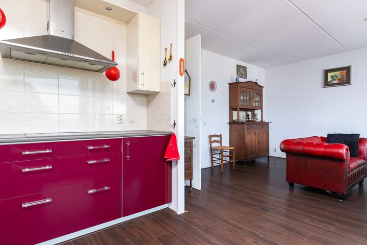 Photo 12 of Oranje Nassauplein 21-B