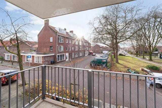 Photo 2 of Korenbloemstraat 44