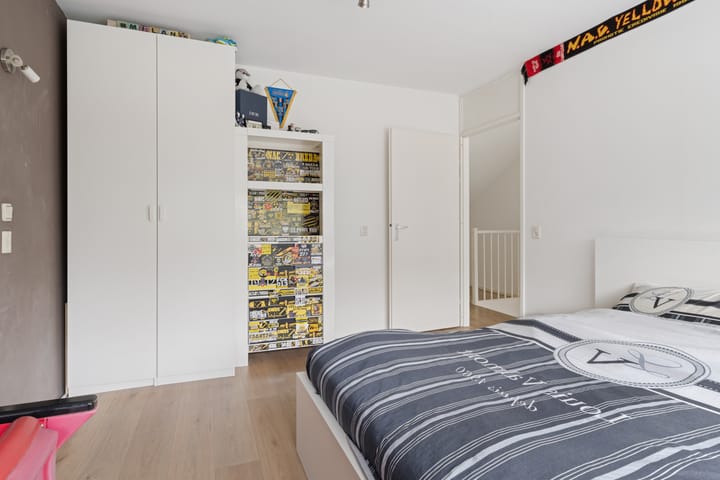 Foto 31 van Marathon 105