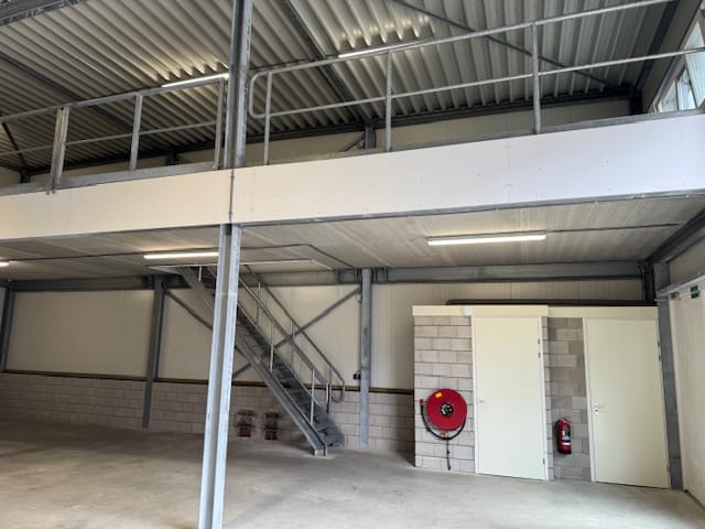 View photo 3 of Kanaaldijk 92-e