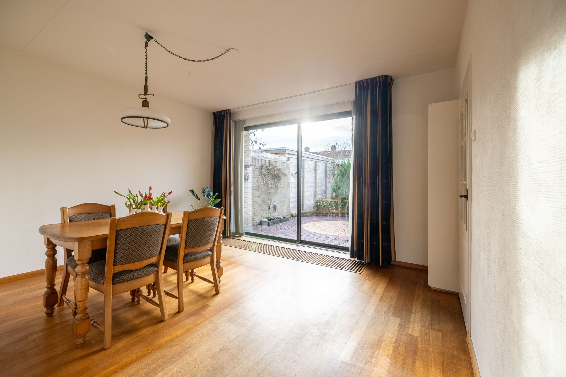 Foto 6 van van Limburg Stirumlaan 60