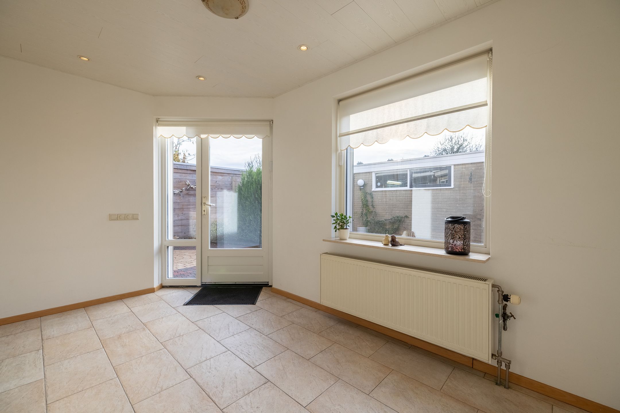 Foto 15 van van Limburg Stirumlaan 60