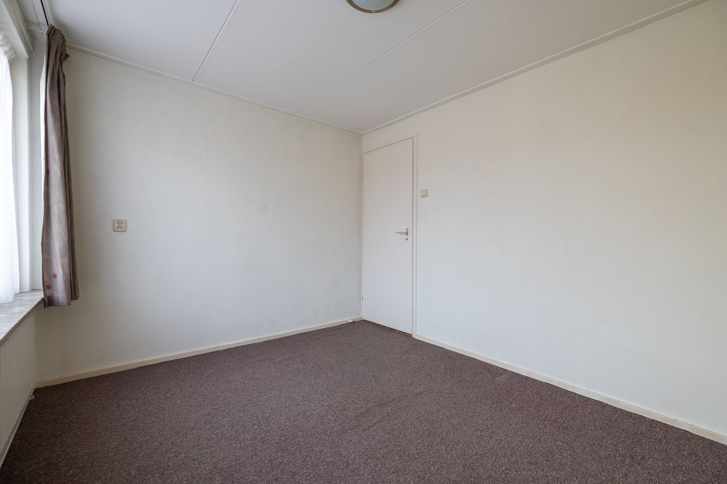 Foto 29 van van Limburg Stirumlaan 60