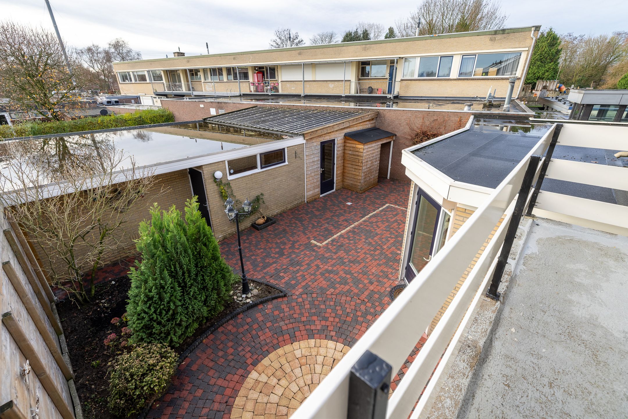 Foto 36 van van Limburg Stirumlaan 60