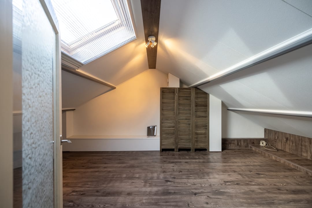 Foto 41 van van Limburg Stirumlaan 60