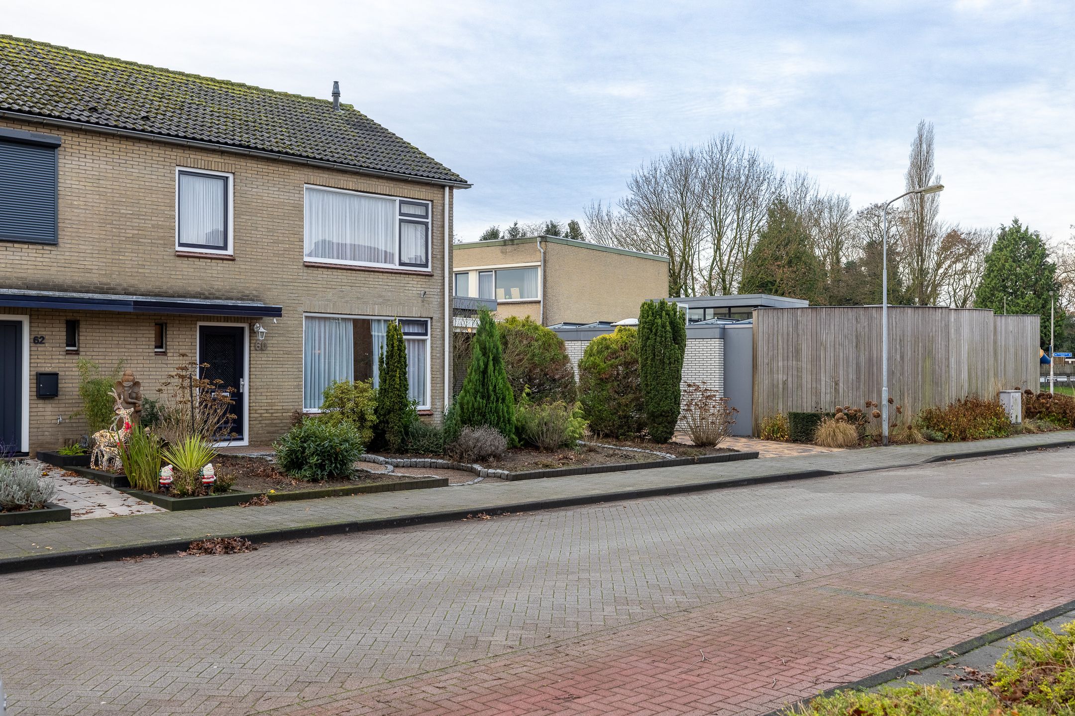 Foto 45 van van Limburg Stirumlaan 60