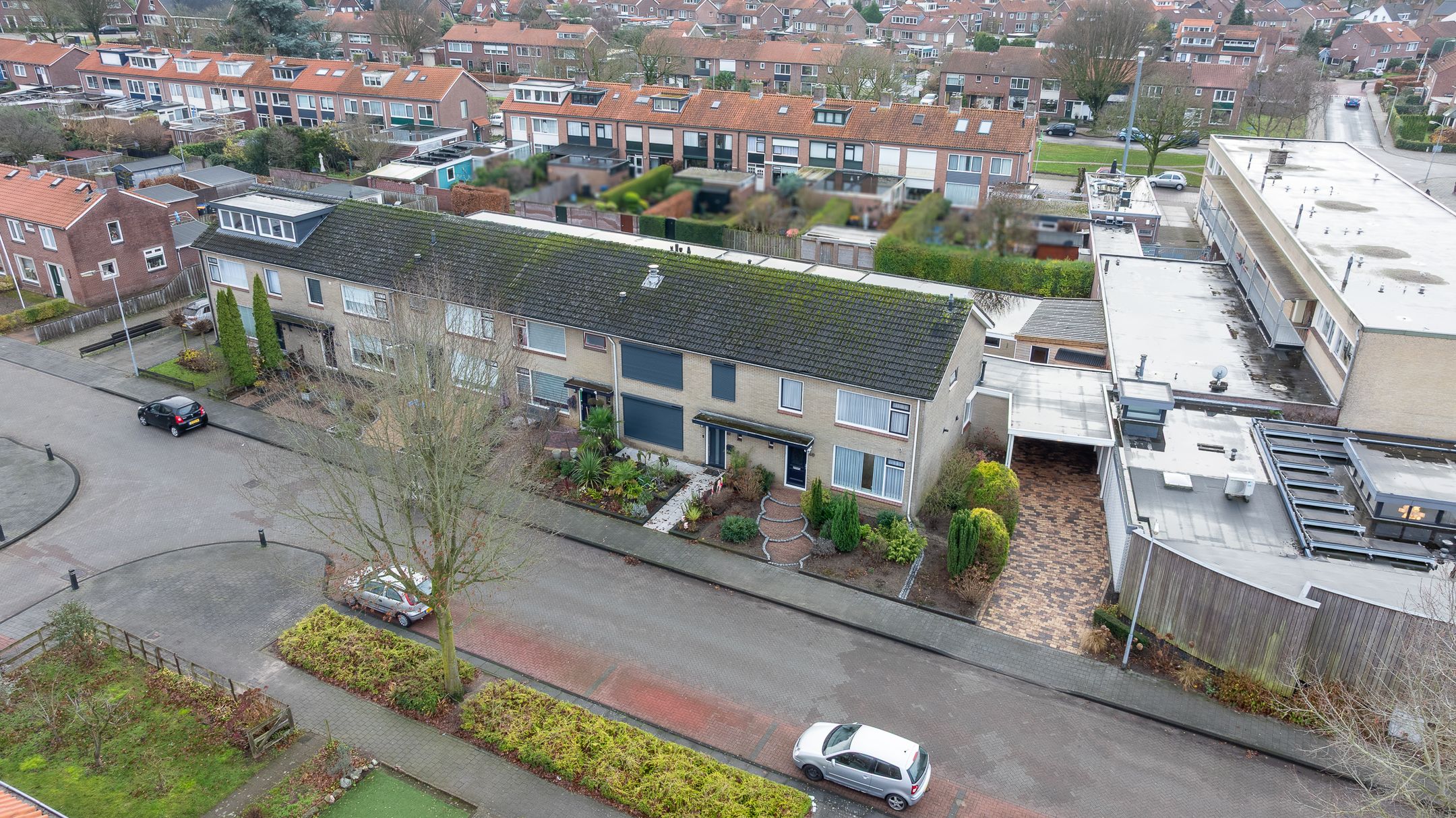 Foto 51 van van Limburg Stirumlaan 60