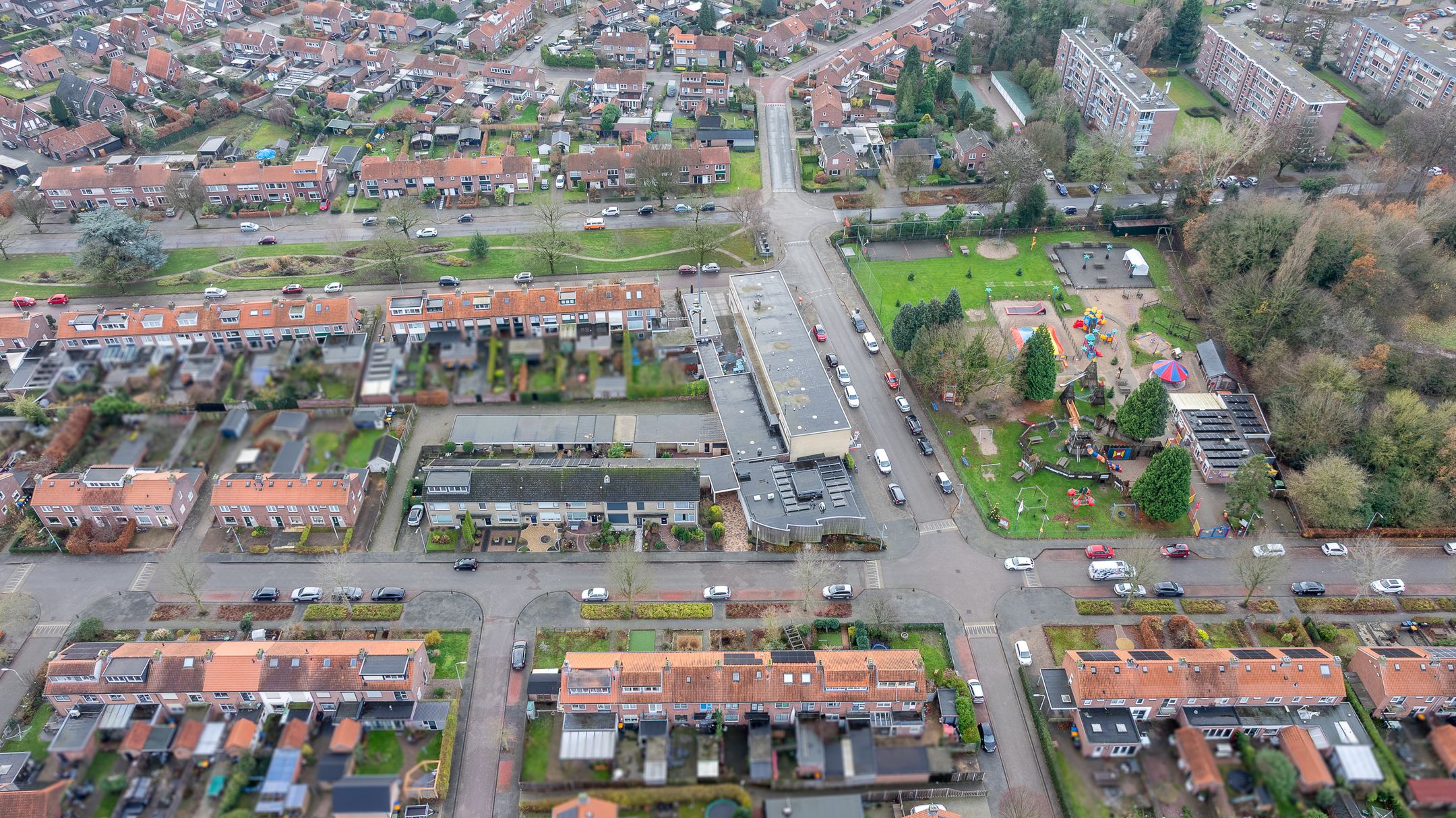 Foto 54 van van Limburg Stirumlaan 60