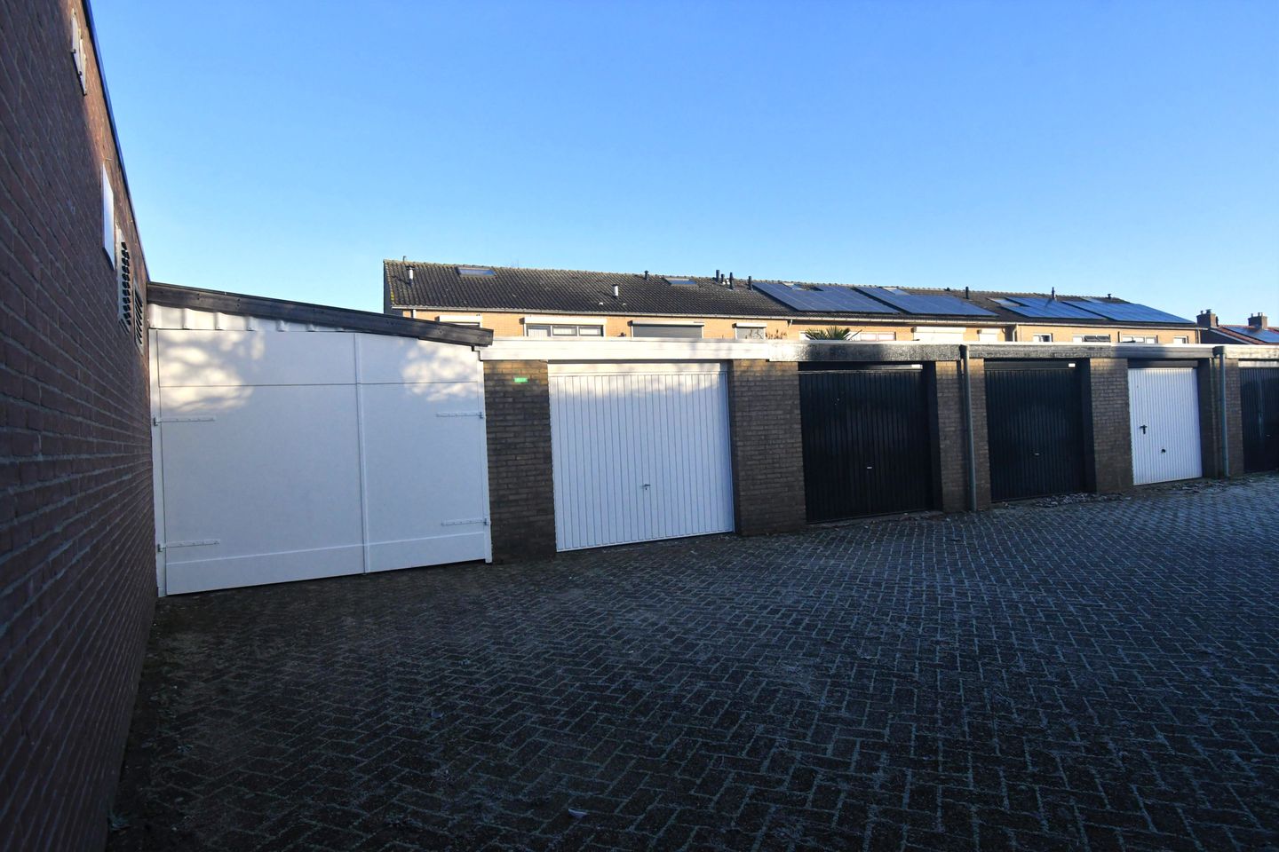 Foto 55 van van Limburg Stirumlaan 60