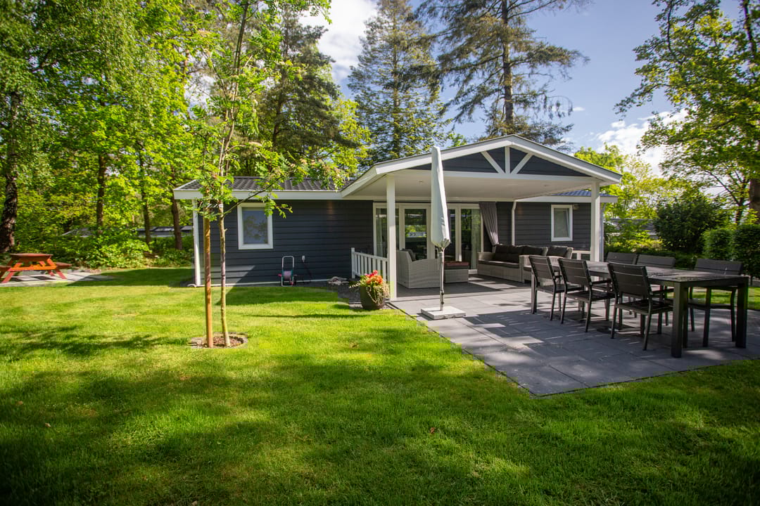 Photo 1 of Nieuwe Veenendaalseweg 229-231