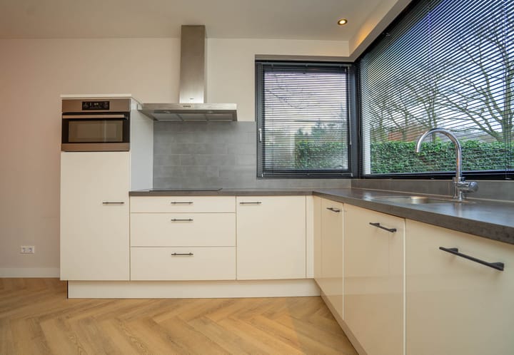 Foto 8 van Waterlaat 10