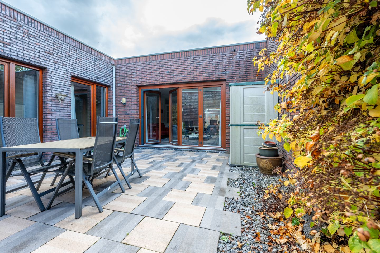 Foto 40 van Leo Ascherhof 17