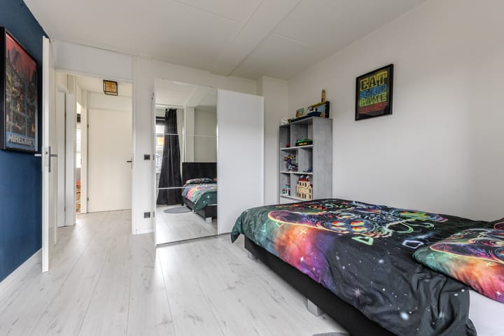 Photo 15 of George Gershwinstraat 97