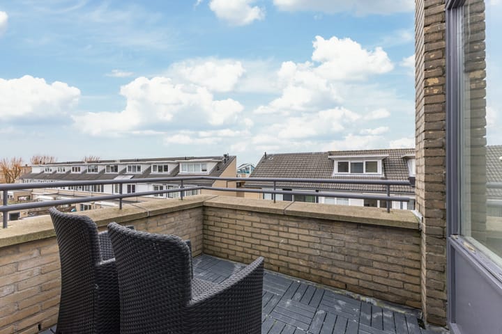 Photo 25 of George Gershwinstraat 97