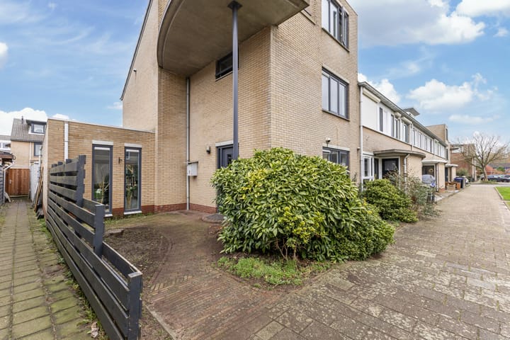 Photo 30 of George Gershwinstraat 97