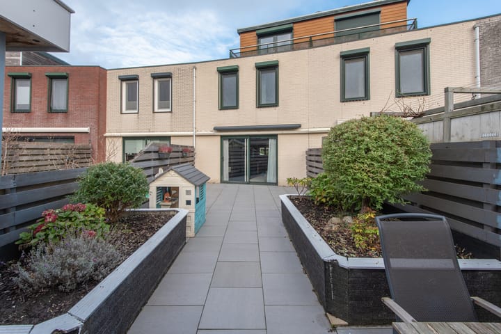 Foto 3 van Anna Clasina op 't Landtplantsoen 128