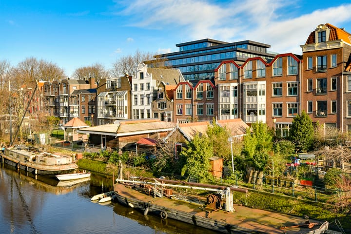 Photo 23 of Barentszstraat 305