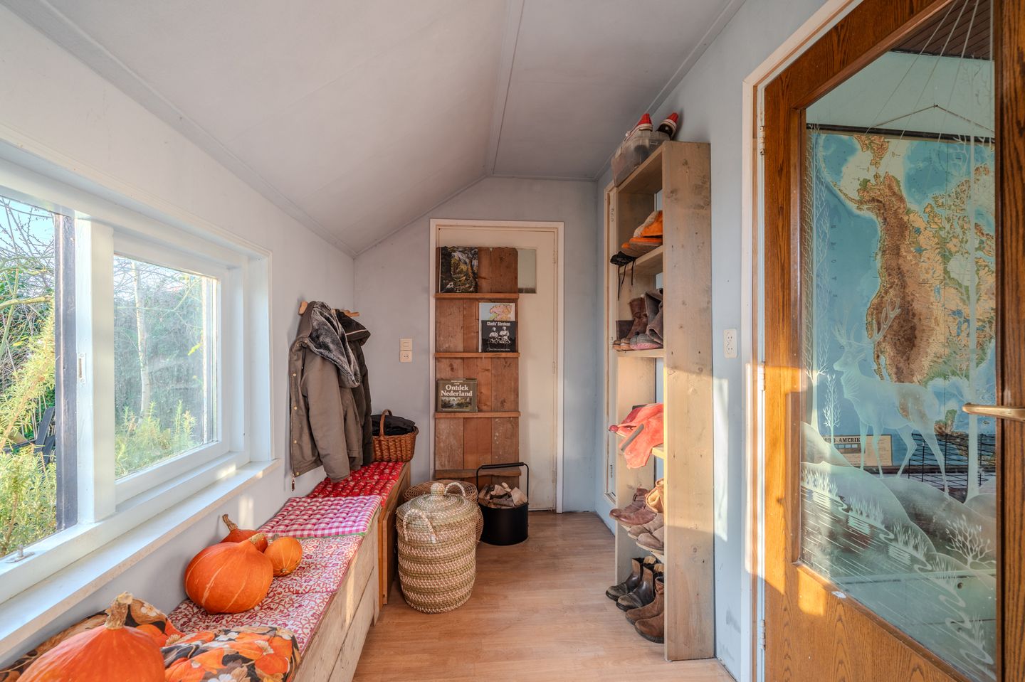 Photo 20 of Weenderstraat 75