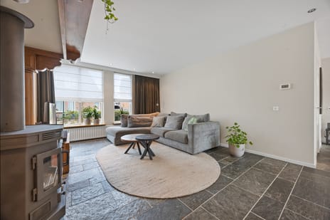 Schutskooi 7 secondary image