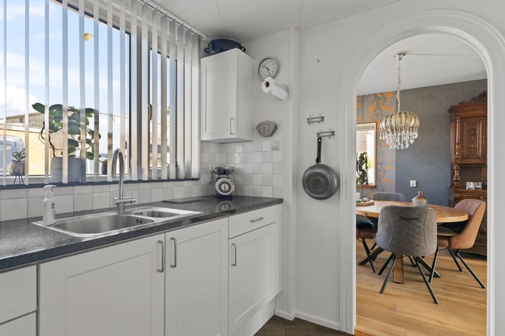 Photo 15 of Visstraat 93