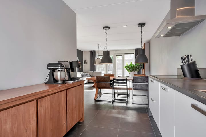 Foto 11 van Zeelststraat 8