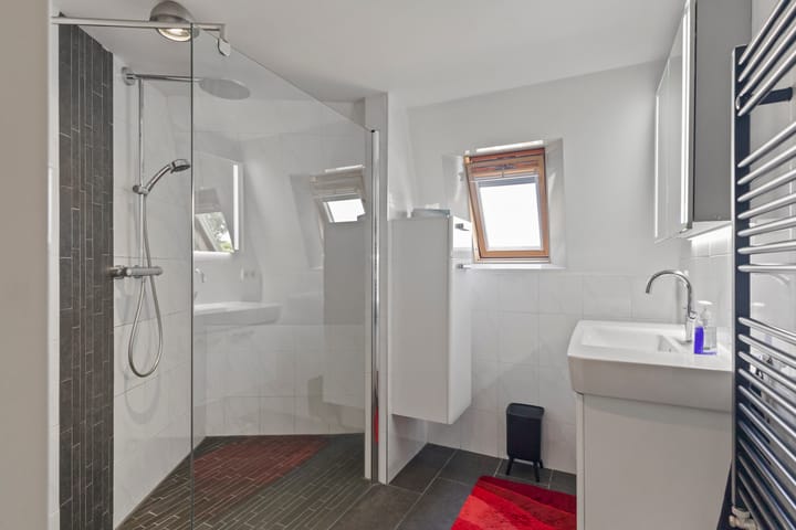 Photo 29 of Visstraat 93