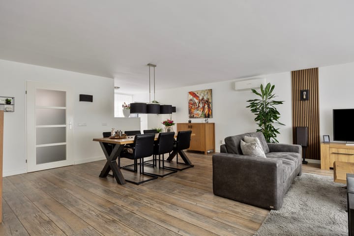 Photo 2 of Victor Slingelandstraat 3