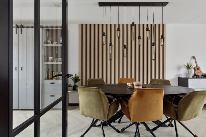 Photo 9 of Haringvlietstraat 17