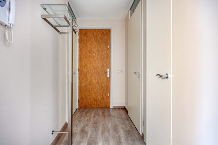 Foto 10 van Professor de Moorplein 486