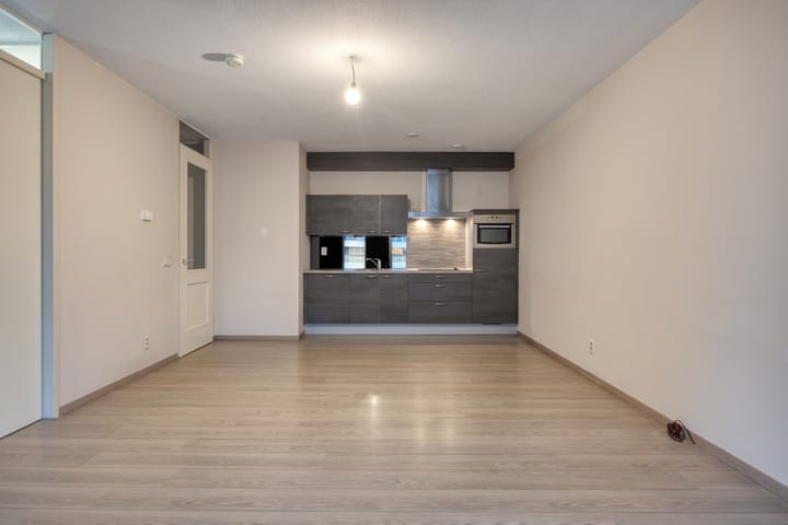 Foto 17 van Professor de Moorplein 486